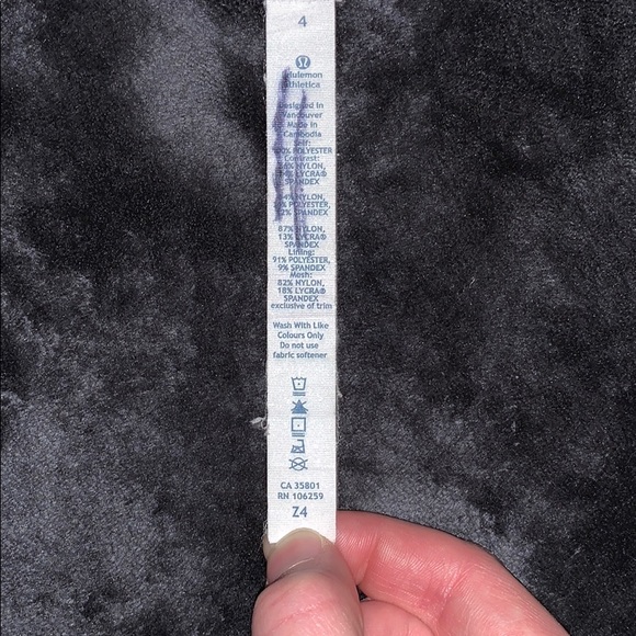 LULULEMON Women’s ActiveWear Shorts - Picture 5 of 6